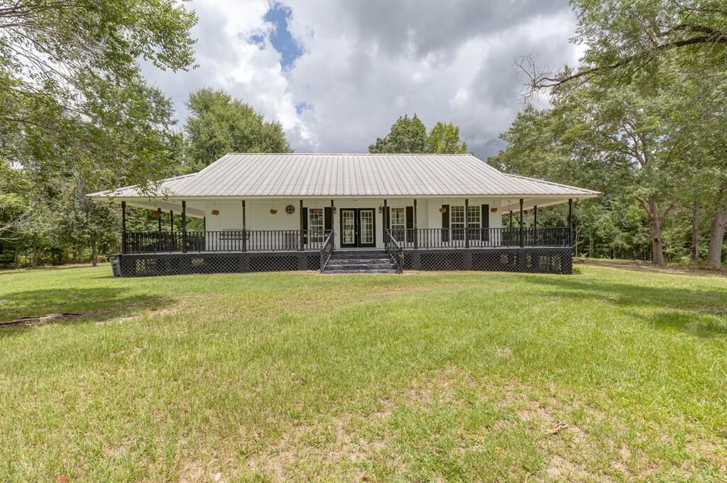 Property Photo: 5281 Lee Road 0246 AL 36877