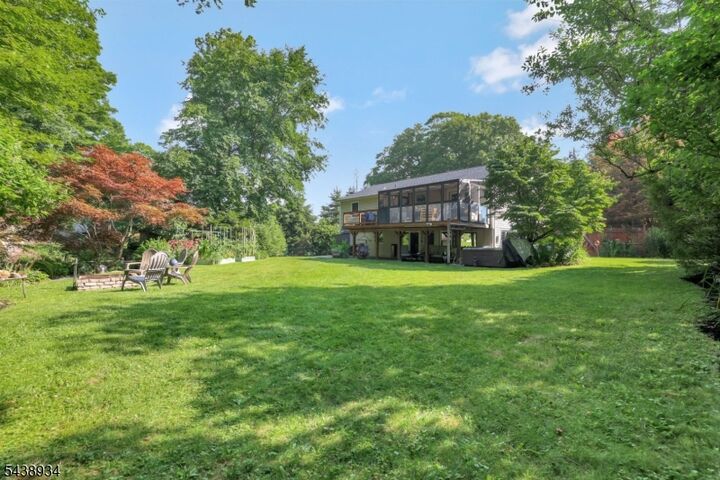 Property Photo:  461 Otterhole Rd  NJ 07480 