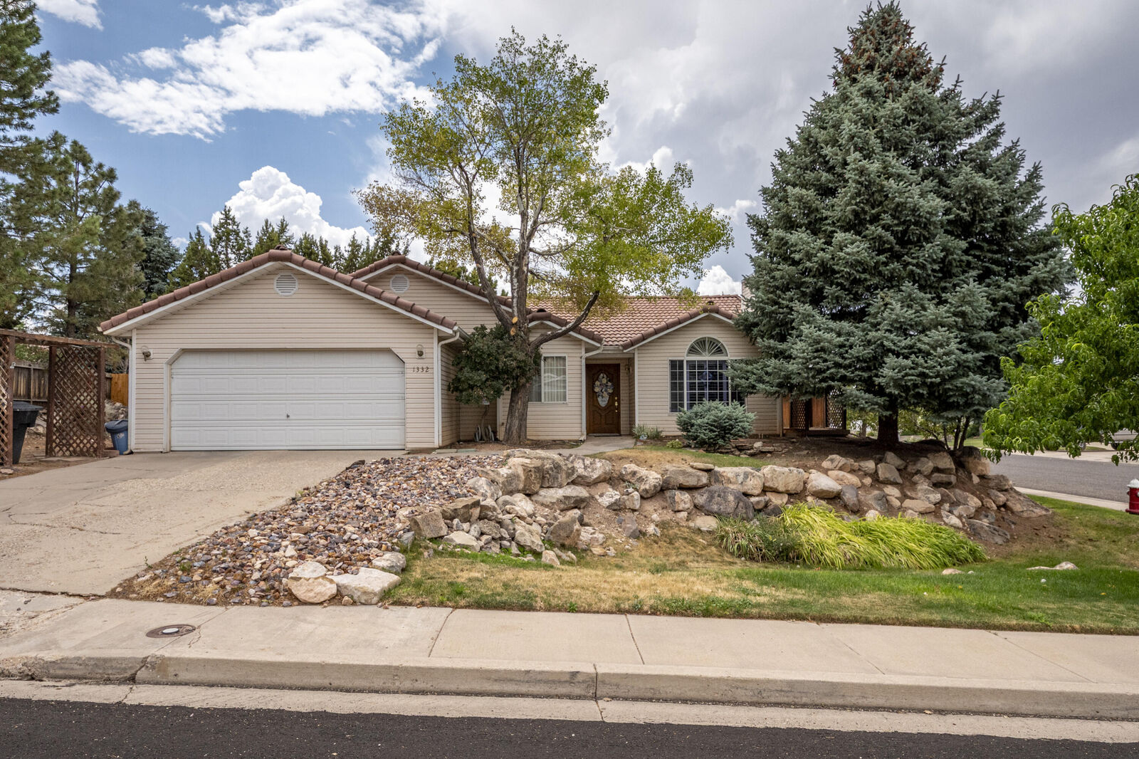 Property Photo: 1332 S 625 W UT 84720