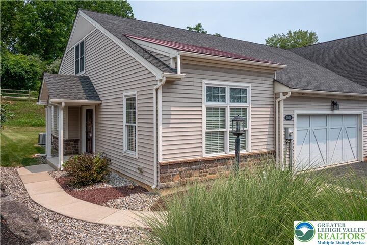 Property Photo: 5544 Briar Lane PA 18052