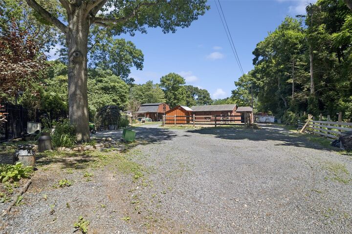 Property Photo: 14 Loft Road NY 11787