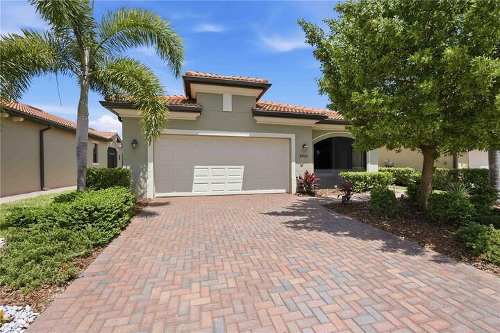Property Photo:  24100 Spartina Drive  FL 34293 