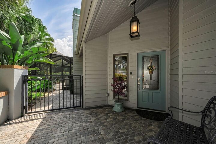 Property Photo: 10497 Longwood Drive FL 33777