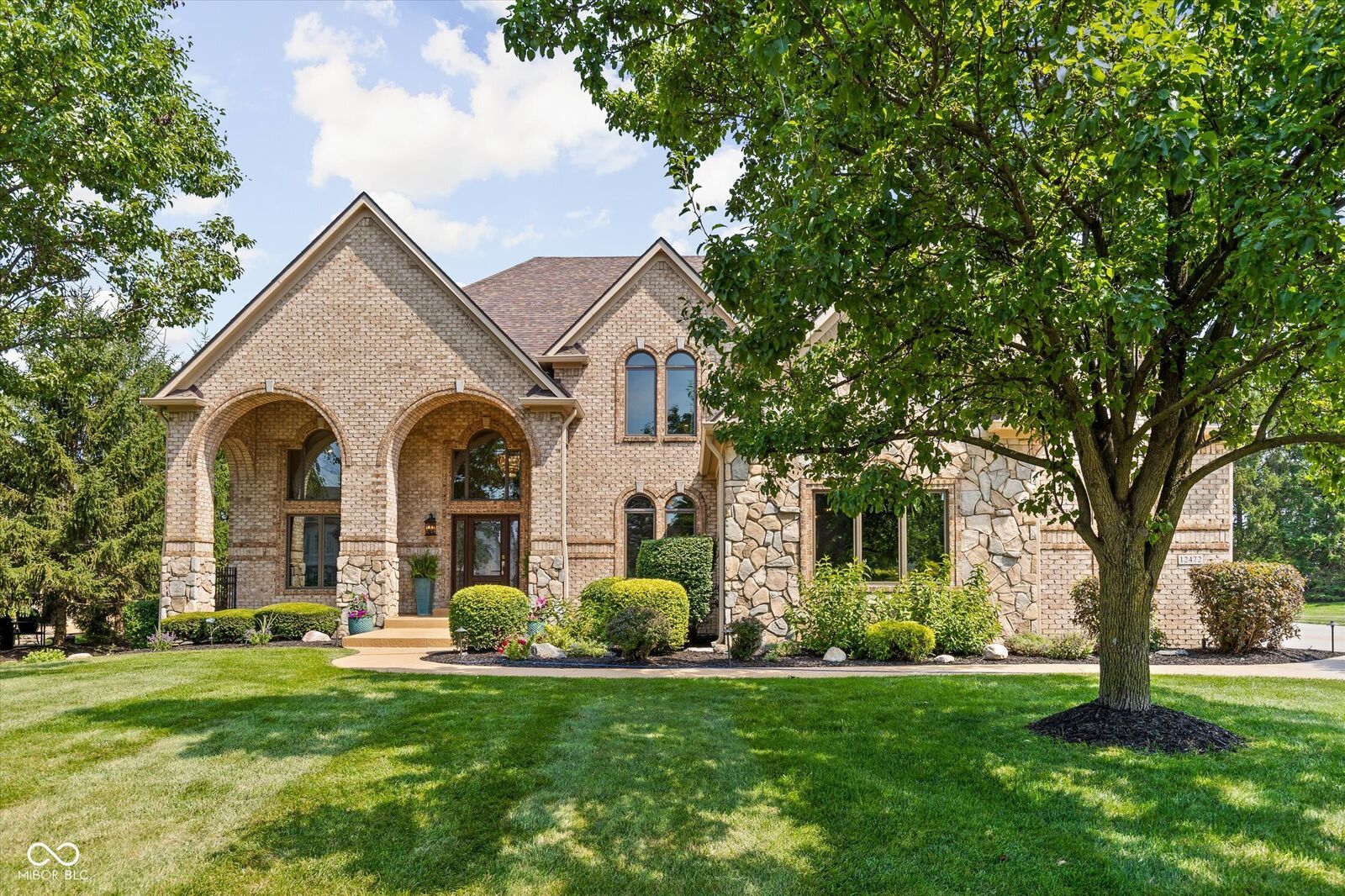 Property Photo:  12472 Sanderling Trace  IN 46037 