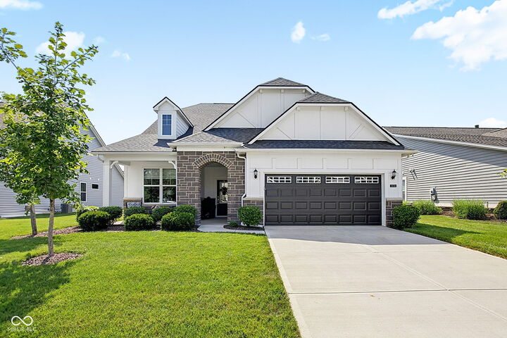 Property Photo: 10236 Anees IN 46040