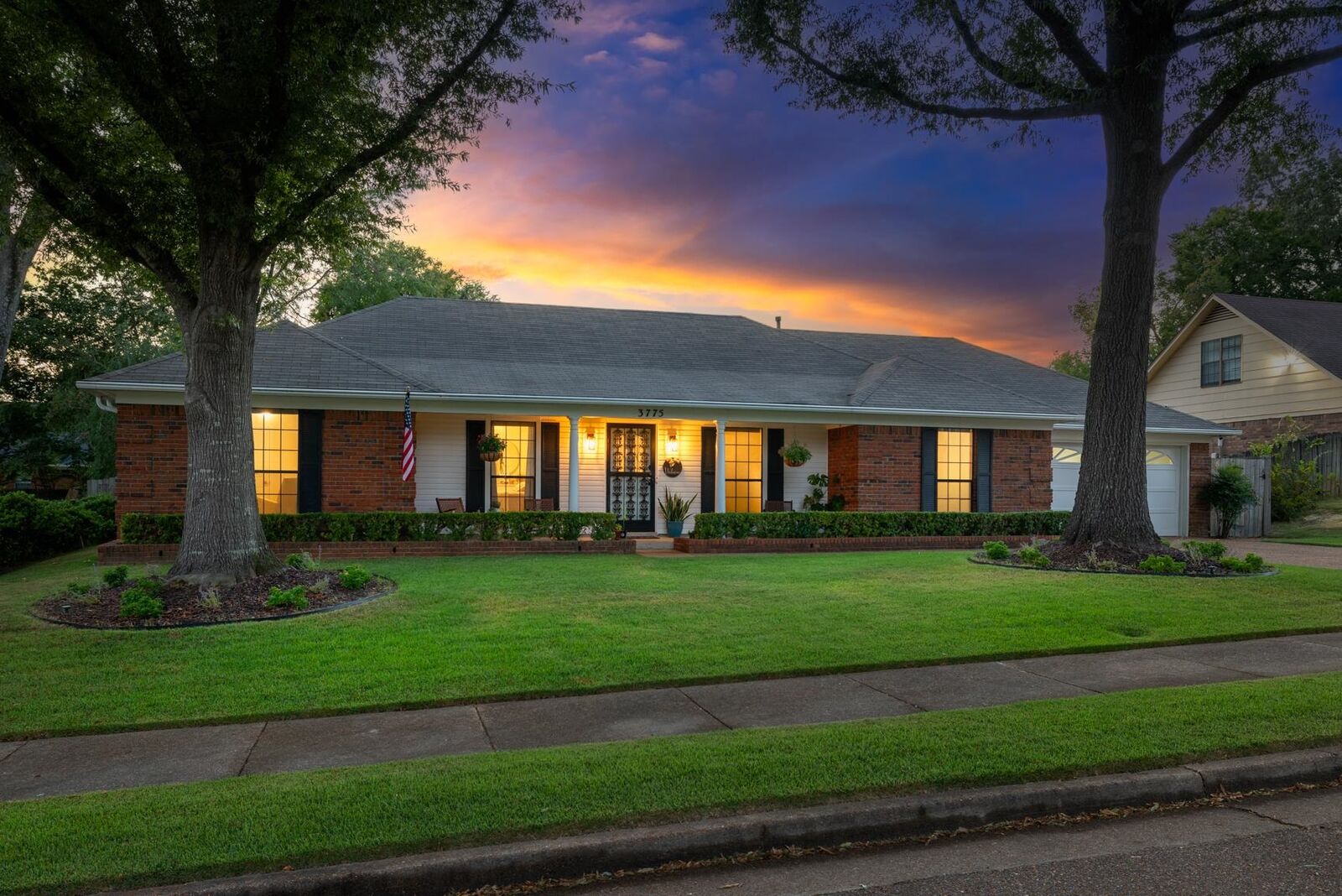 Property Photo:  3775 Oak Forest Dr  TN 38135 
