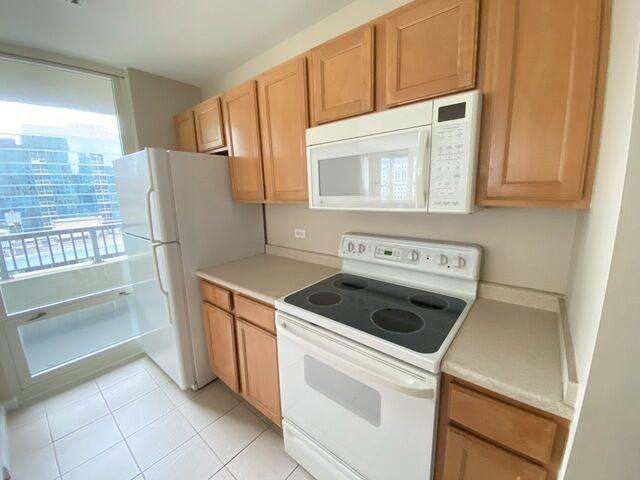 Property Photo:  345 N Lasalle 2608  IL 60610 