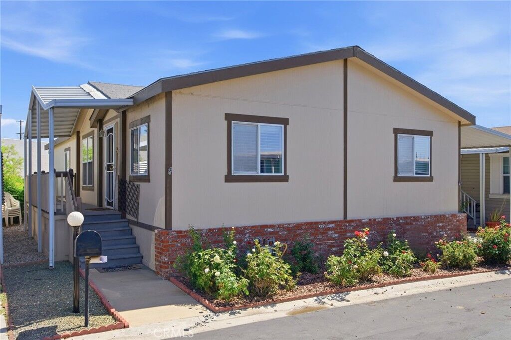 Property Photo:  8811 Canoga Avenue 229  CA 91304 