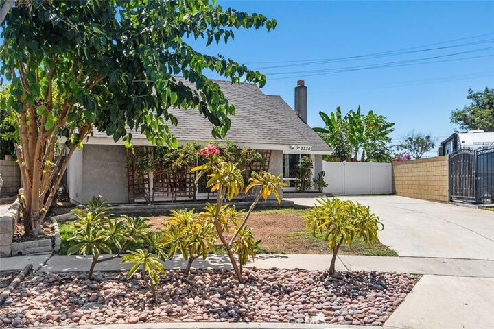 Property Photo: 3338 E Radcliffe CA 92806