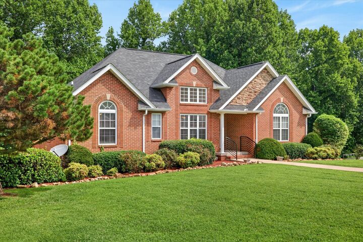 Property Photo:  1422 Grassland Dr  TN 37015 