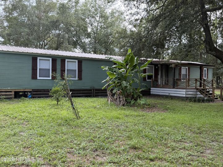 Property Photo: 14841 Gallup Lane FL 32040
