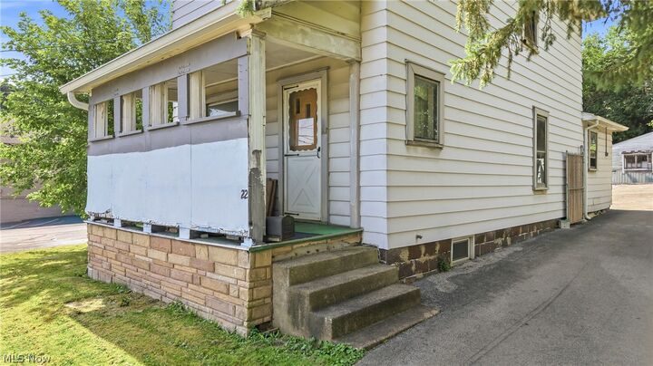 Property Photo: 22 Spring Street OH 44471