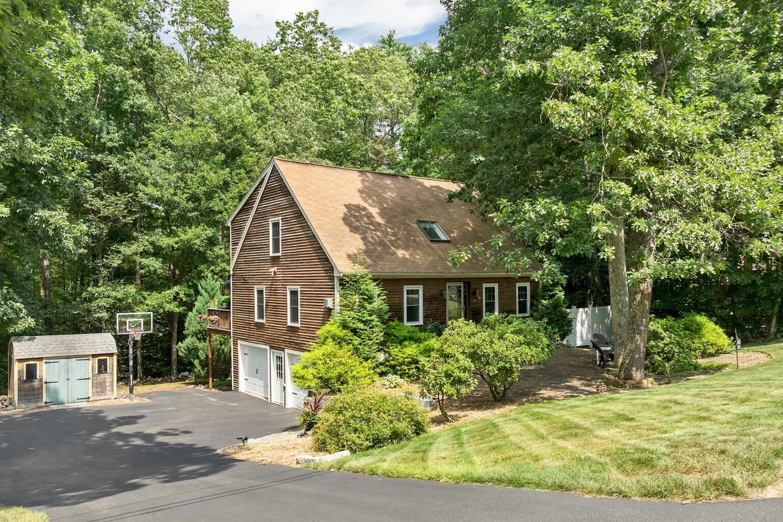 Property Photo: 13 Durell Drive NH 03857