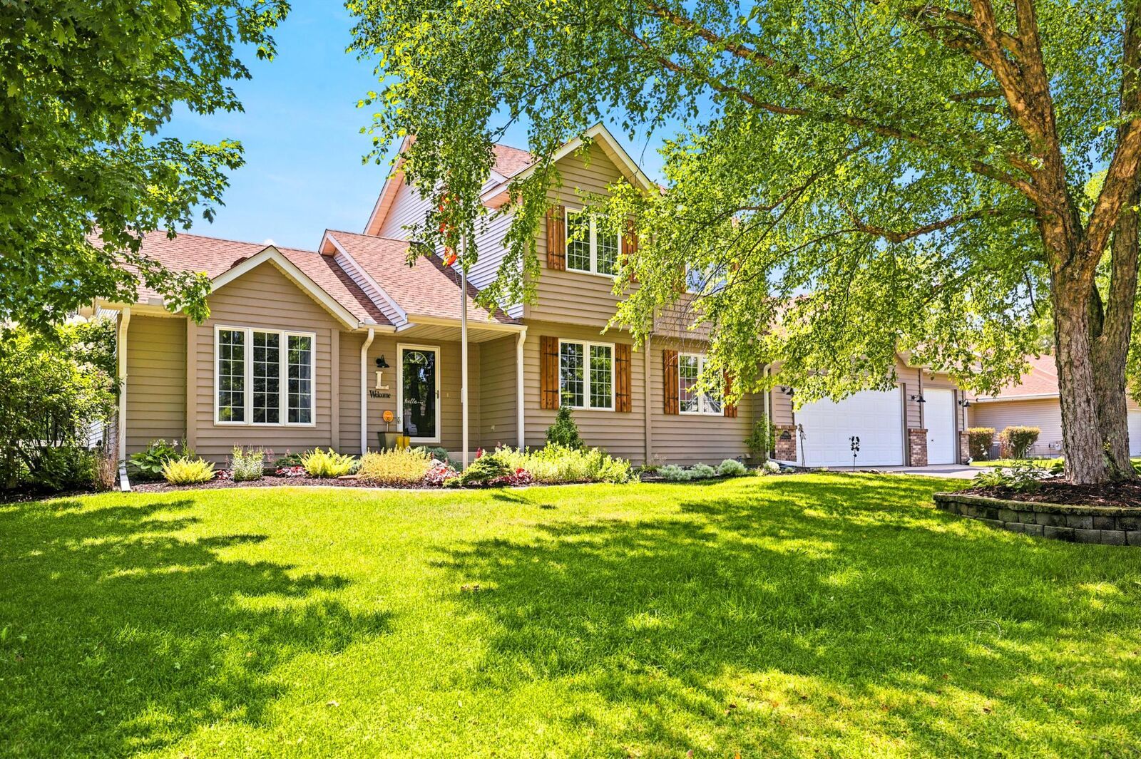 Property Photo:  10948 203rd Street W  MN 55044 