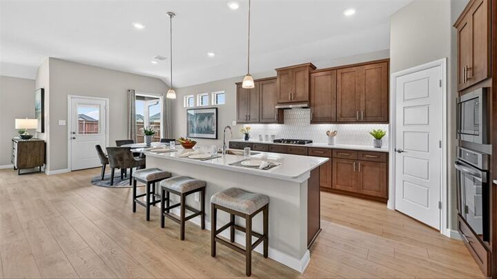 Property Photo:  3312 Pier View Street  TX 76065 