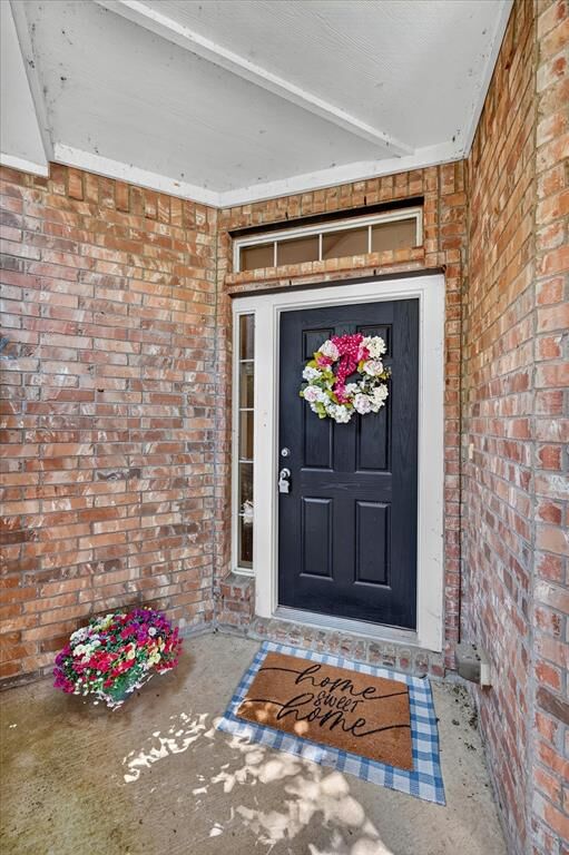 Property Photo: 2510 Sedona Street TX 76063