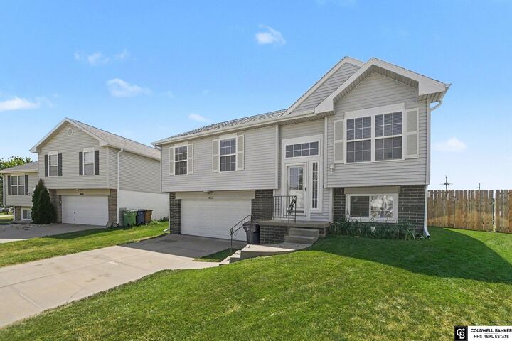 Property Photo:  14515 S 28th Circle  NE 68123 