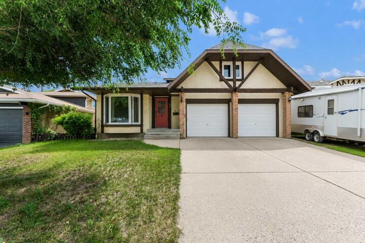 45 Cooper Road SE — photo 1