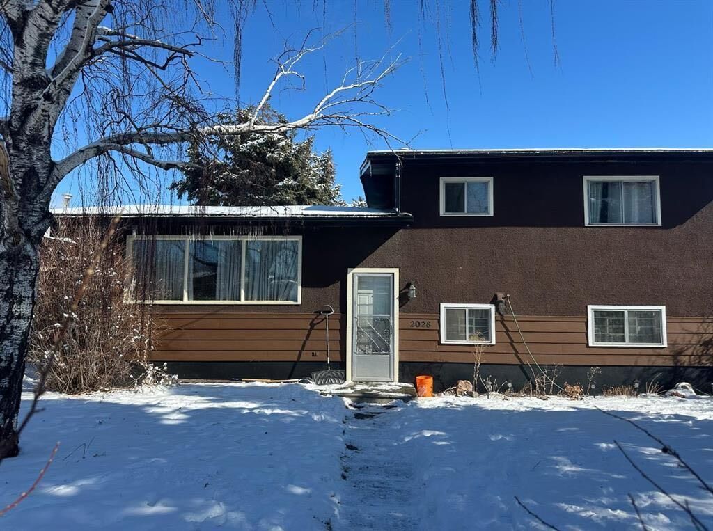 Property Photo: 2028 43 Street SE AB T2B 1H3