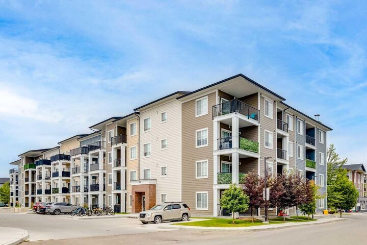 Property Photo:  151 Legacy Main Street SE 8205  AB T2X 4A4 