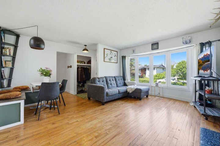 Property Photo: 4159 Doverbrook Road SE AB T2B 1X4