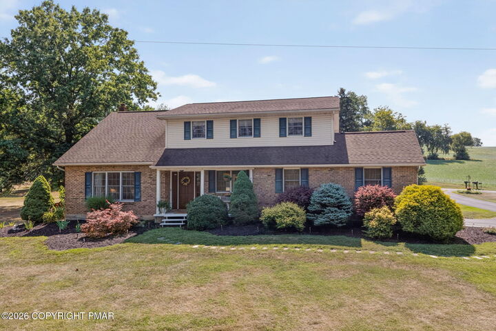 Property Photo:  4124 Lawton Court  PA 18078 