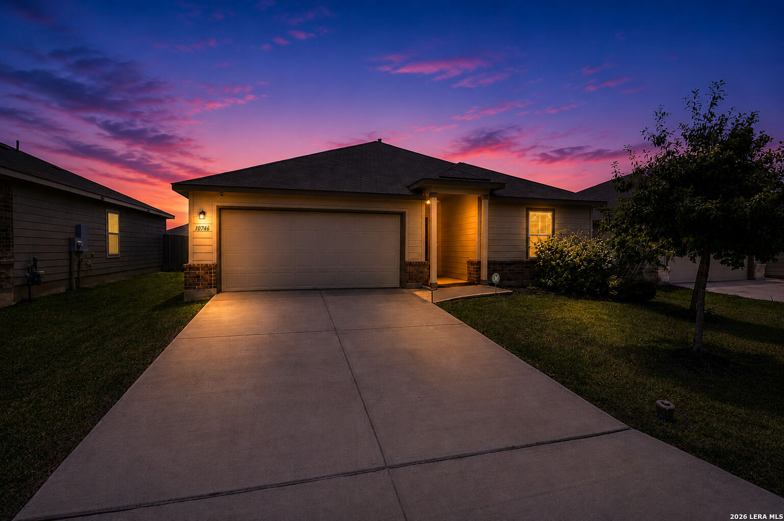 Property Photo: 10746 Francisco Way TX 78109