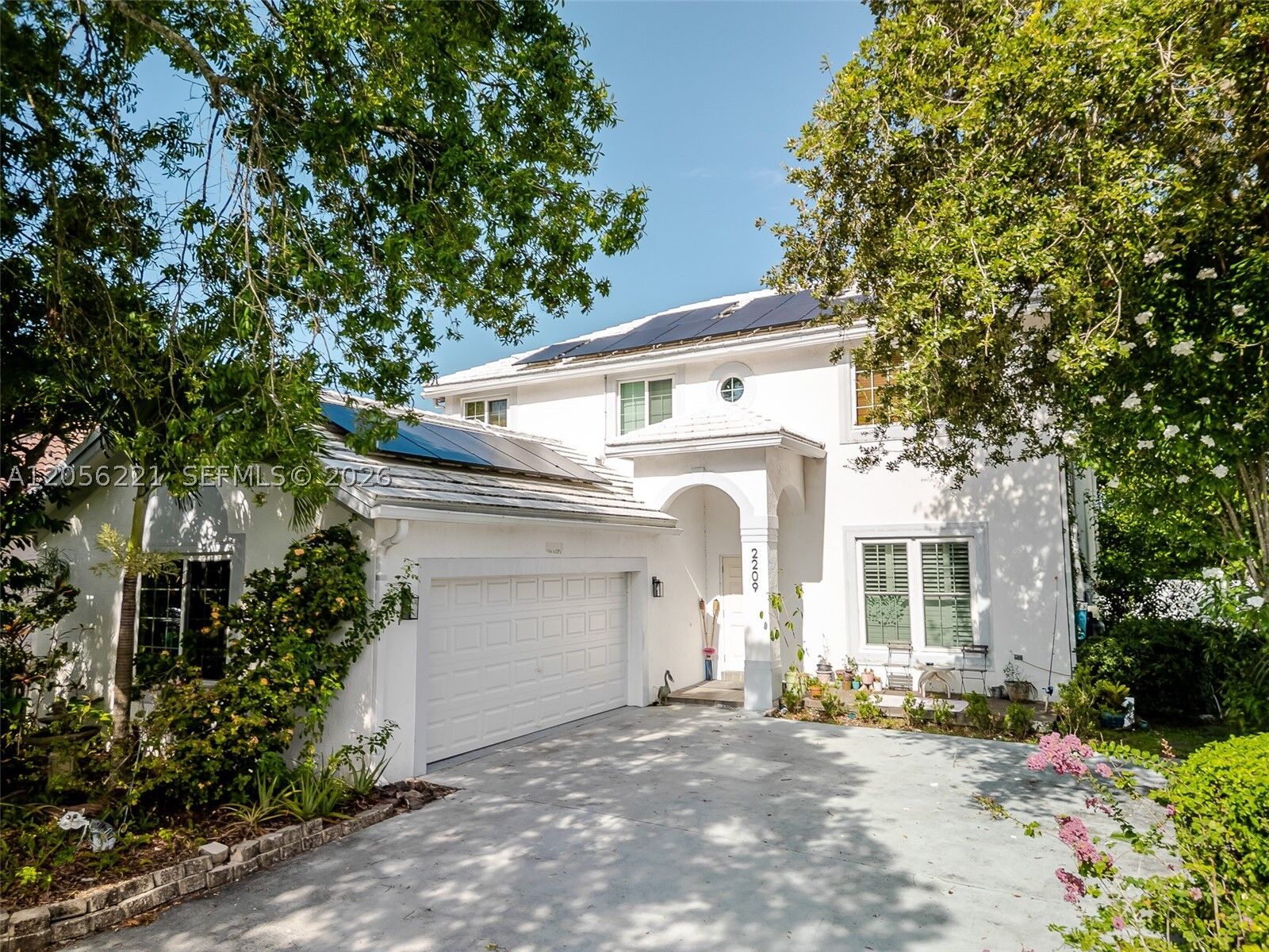 Property Photo: 2209 NW 49th Ave FL 33063