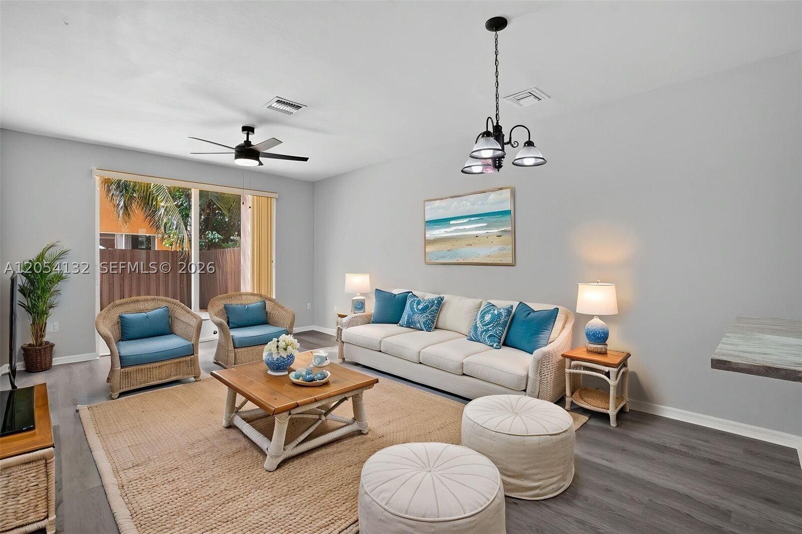 Property Photo: 751 SE 2nd St FL 33030