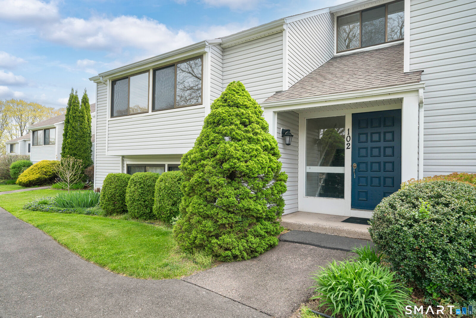 Property Photo: 102 Brookwood Drive CT 06067