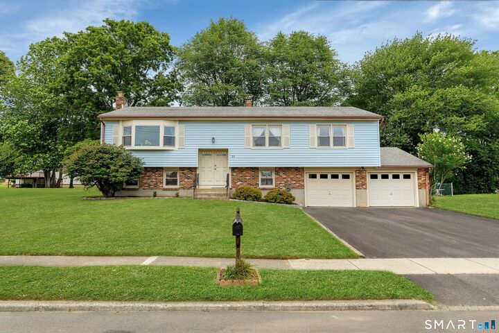 Property Photo: 11 Apple Tree Terrace CT 06516