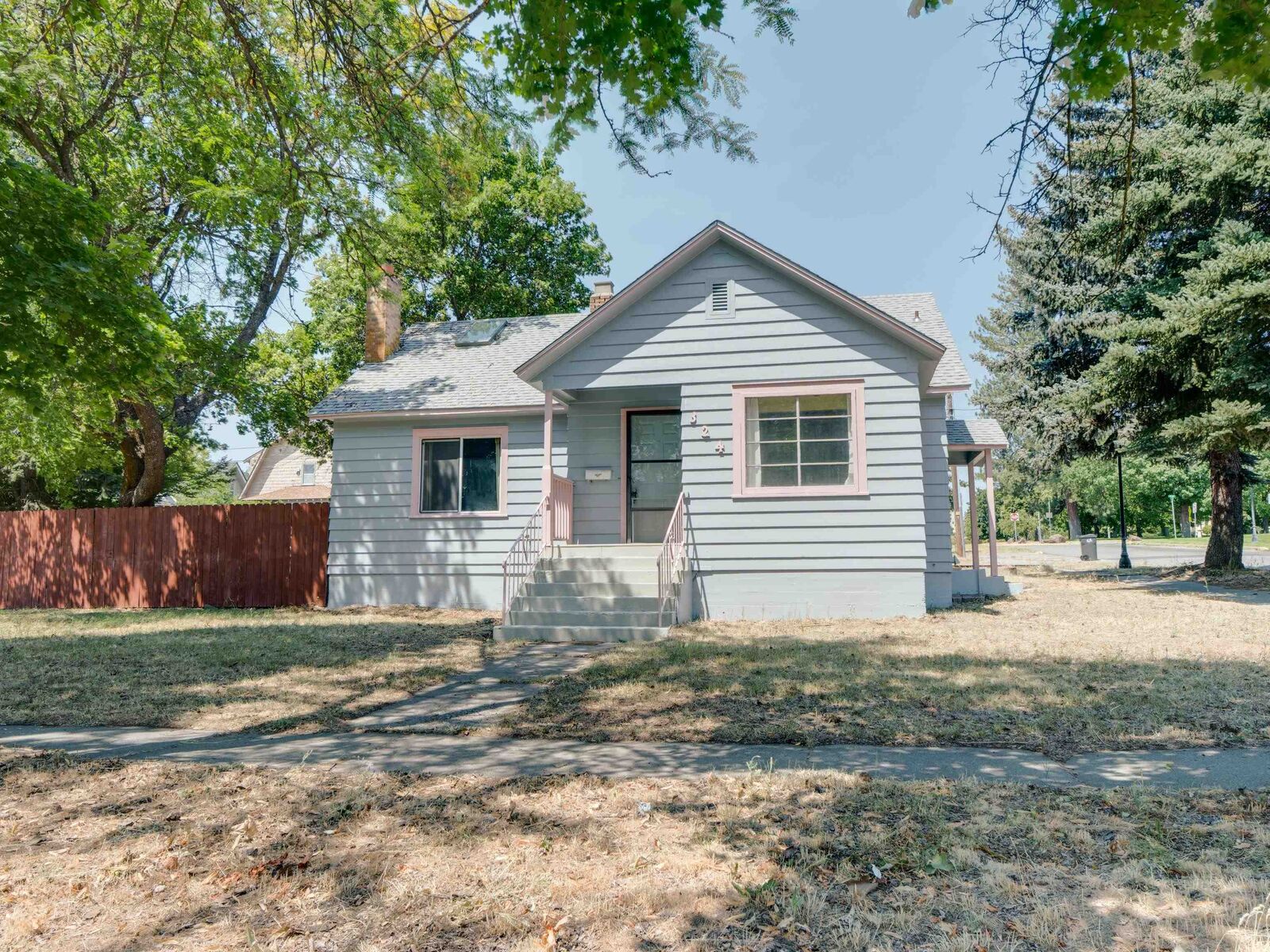 Property Photo: 324 4th St WA 99004