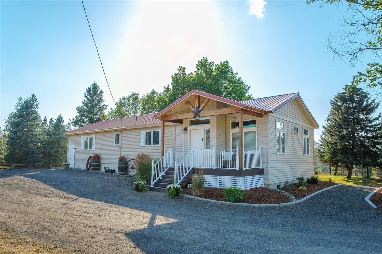 Property Photo:  22309 W McFarlane Rd  WA 99022 