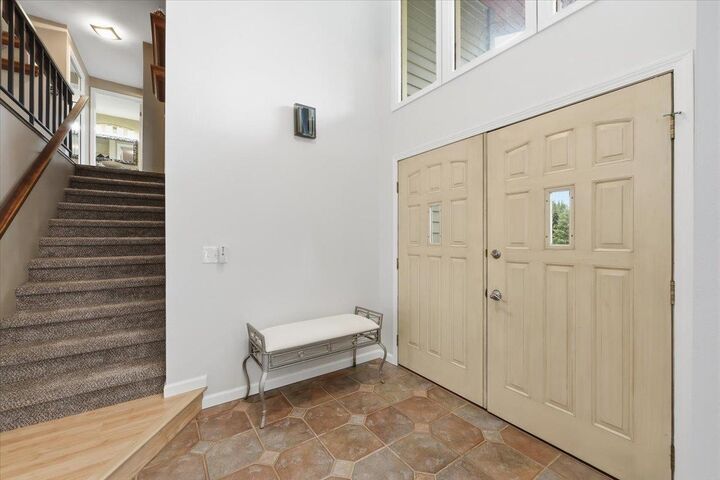 Property Photo: 5719 S Cree Dr WA 99206