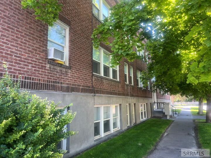Property Photo: 525 Walnut Street 27 ID 83401