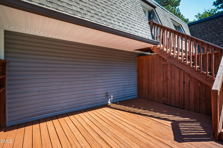 Property Photo:  270 Summerwalk Circle  NC 27517 