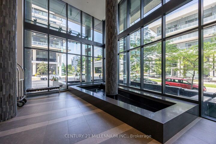 Property Photo: 39 Annie Craig Drive 1018 ON M8V 0H1