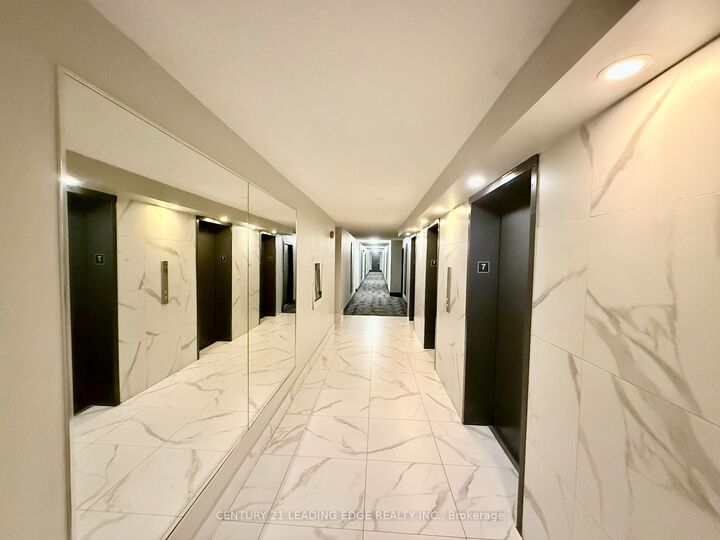 Property Photo: 45 Sunrise Avenue 701 ON M4A 2S3