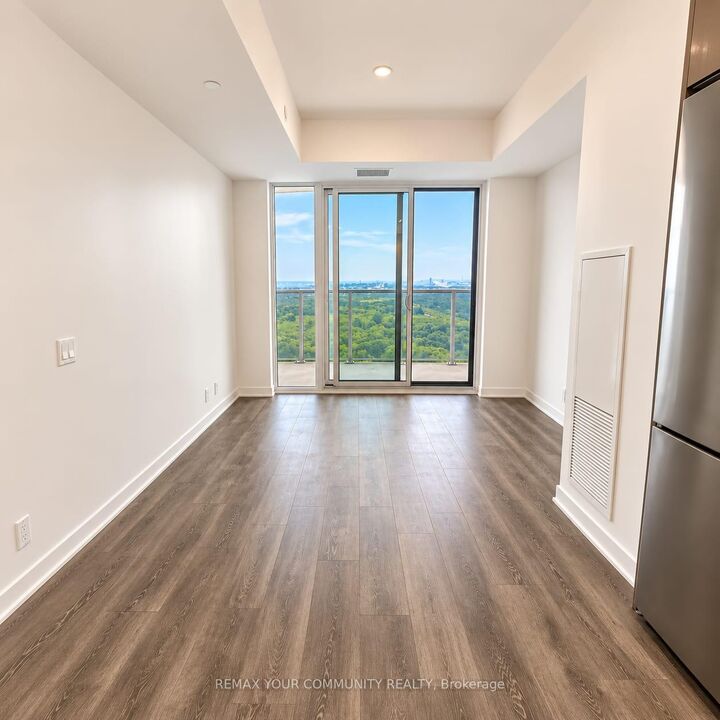 Property Photo:  10 Flavelle Trail 2016  ON L4L 1V8 