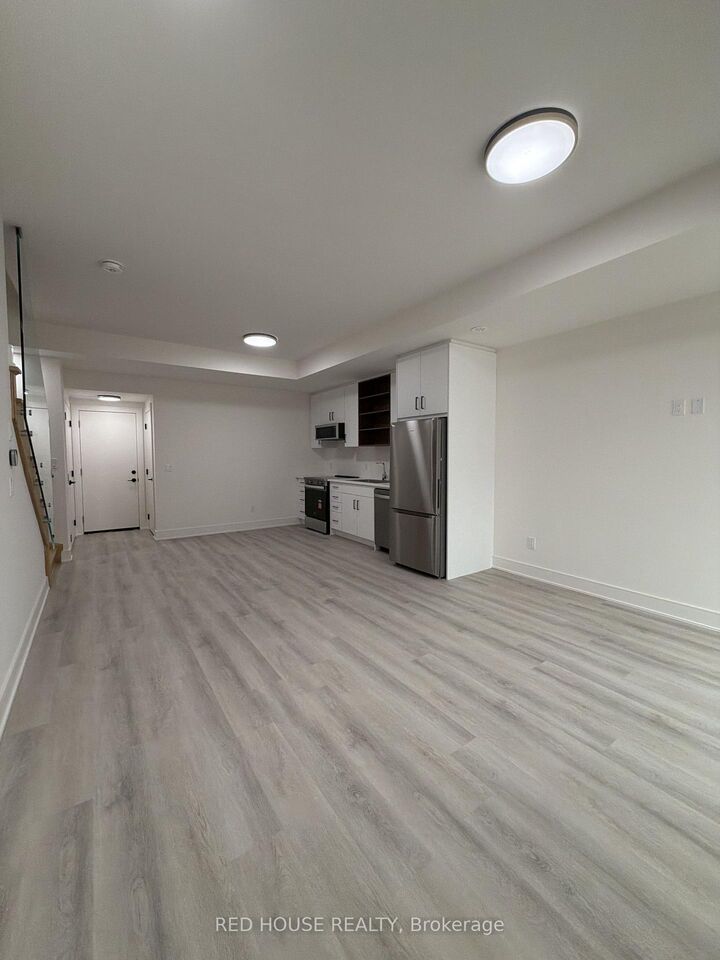 Property Photo:  155 Everett Common  ON L2P 0G8 