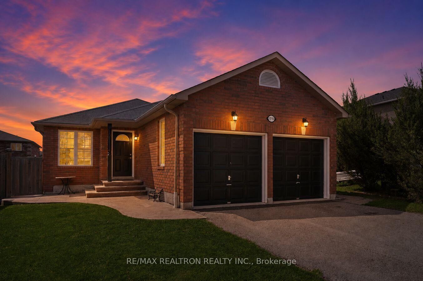 Property Photo: 1510 Rankin Way ON L9S 0C6