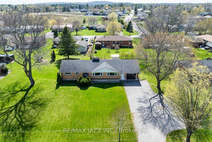 Property Photo:  152 Belleville Road  ON K0K 3E0 