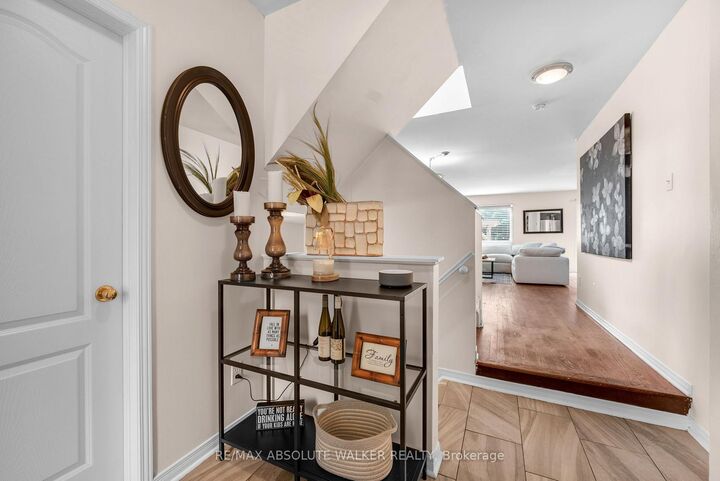 Property Photo:  32 Roberge Crescent  ON K2L 4G7 