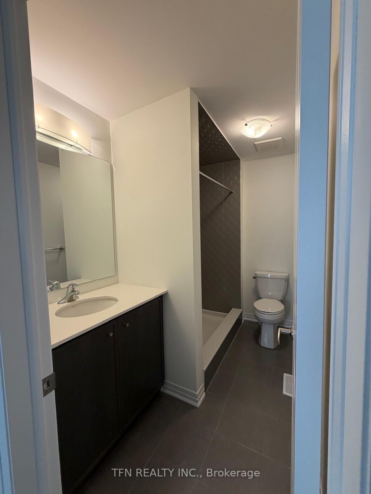 Property Photo: 107 Holder Drive ON N3T 0W3