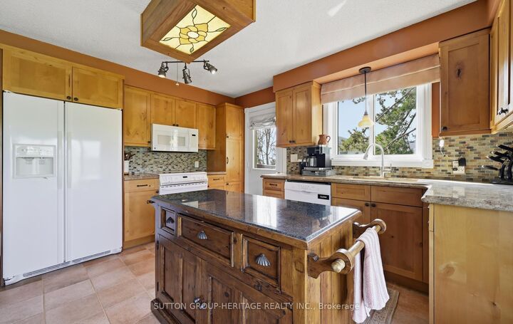 Property Photo: 20955 Brunon Avenue ON L0C 1G0