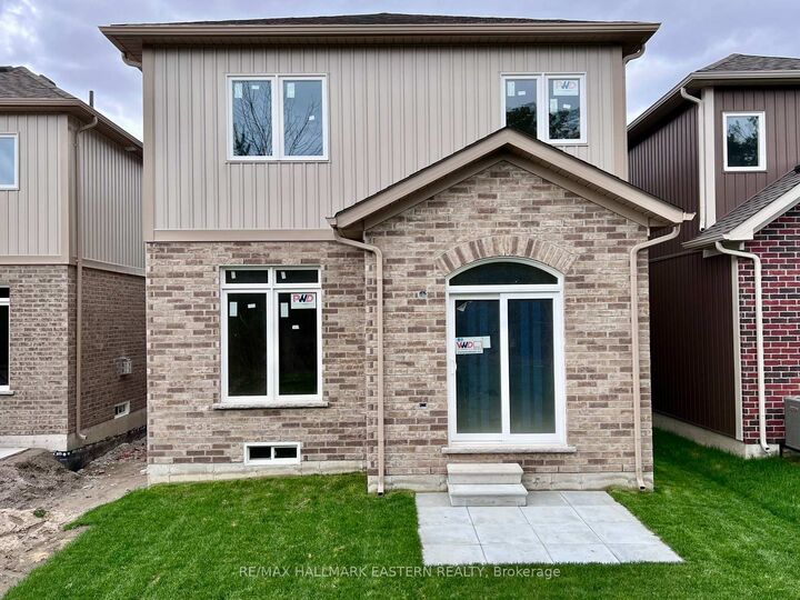 Property Photo: 30 Coldbrook Drive ON L0A 1G0