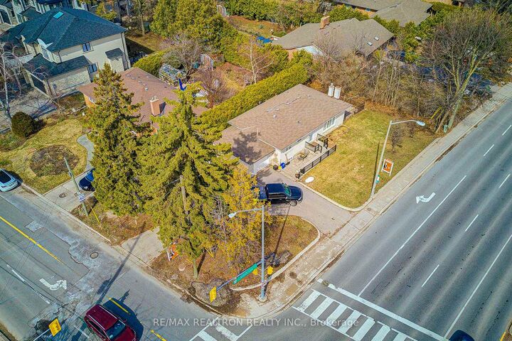 Property Photo: 256 Church Street ON L3P 2M7