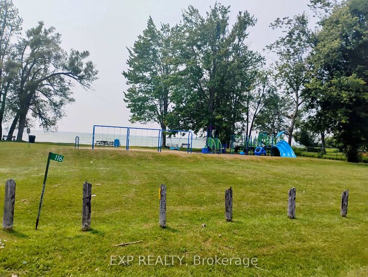 94 Simcoe Road — photo 1