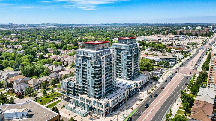Property Photo: 9088 Yonge Street 702A ON L4C 0Y6