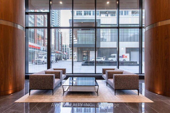Property Photo: 17 Bathurst Street 3516 ON M5V 0N1